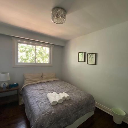 טורונטו Yonge And Finch Subway !Q Spacious & Quiet Private Bdr With Shared Bathroom מראה חיצוני תמונה